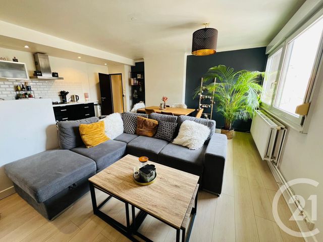 Appartement F4 à louer - 4 pièces - 78,36 m2 - Metz - 57 - LORRAINE