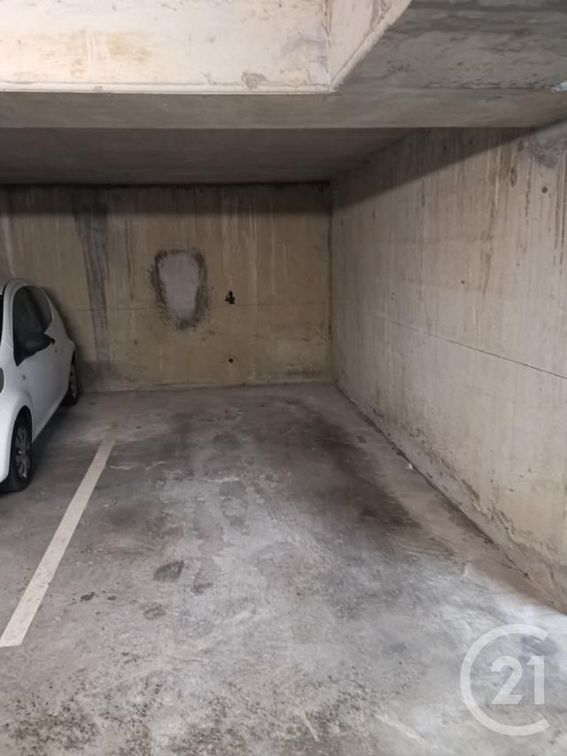 parking - LE BLANC MESNIL - 93