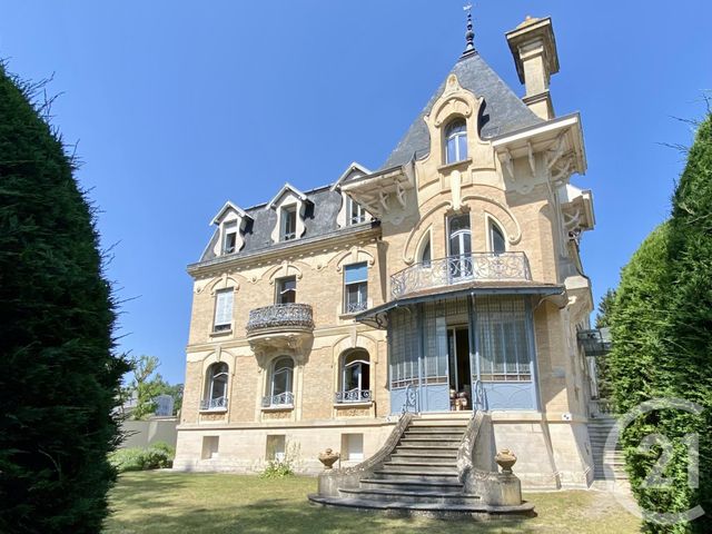 Appartement à vendre - 3 pièces - 87,60 m2 - Fontainebleau - 77 - ILE-DE-FRANCE